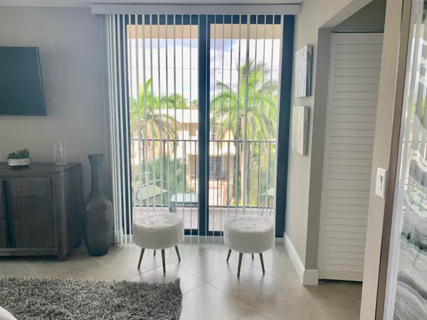 $6,000 | 145 South Ocean Avenue, Unit 419, Palm Beach Shores, FL 33404