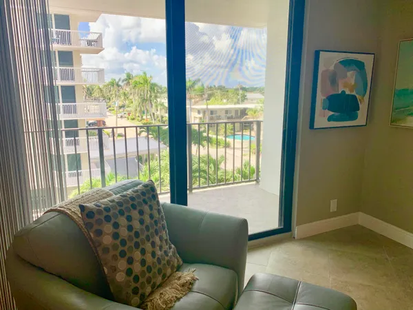 $6,000 | 145 South Ocean Avenue, Unit 419, Palm Beach Shores, FL 33404