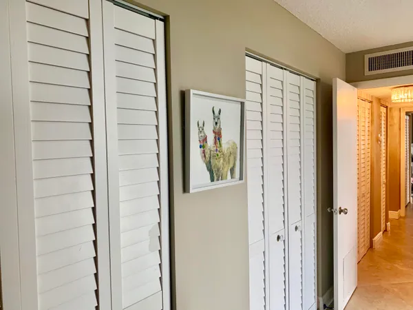 $6,000 | 145 South Ocean Avenue, Unit 419, Palm Beach Shores, FL 33404