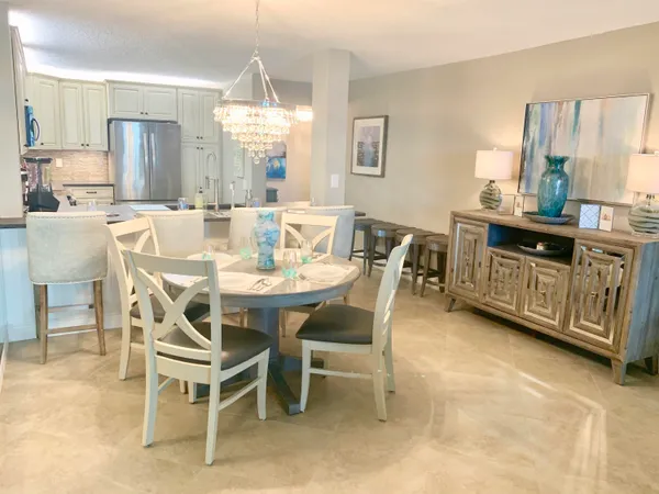 $6,000 | 145 South Ocean Avenue, Unit 419, Palm Beach Shores, FL 33404