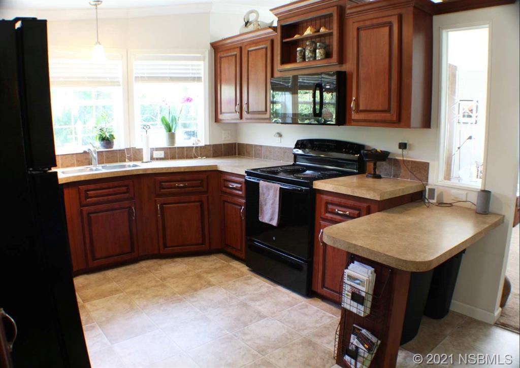 569 Maytown Road Oak Hill, FL 32759 - Photo 7 of 23 Gallery Image 7