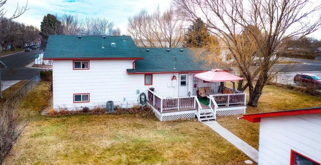 $350,000 | 1521 Charles Avenue, Worland, WY 82401