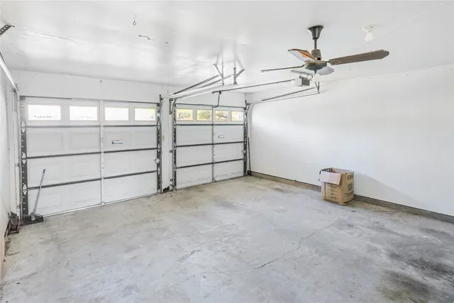 a view of a garage room