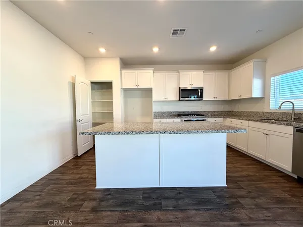 $3,399 | 26564 Rosebay Way, Menifee, CA 92585