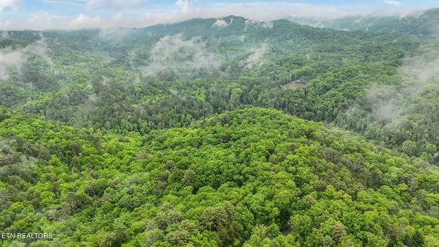 $84,900 | 1852 Oakwood Road, Walland, TN 37886