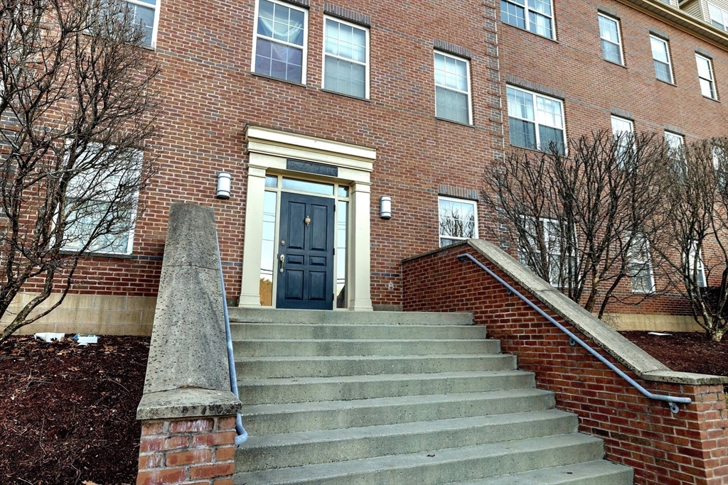 1 Powder Mill Square, Unit 102 Andover, MA 01810 - Photo 24 of 30