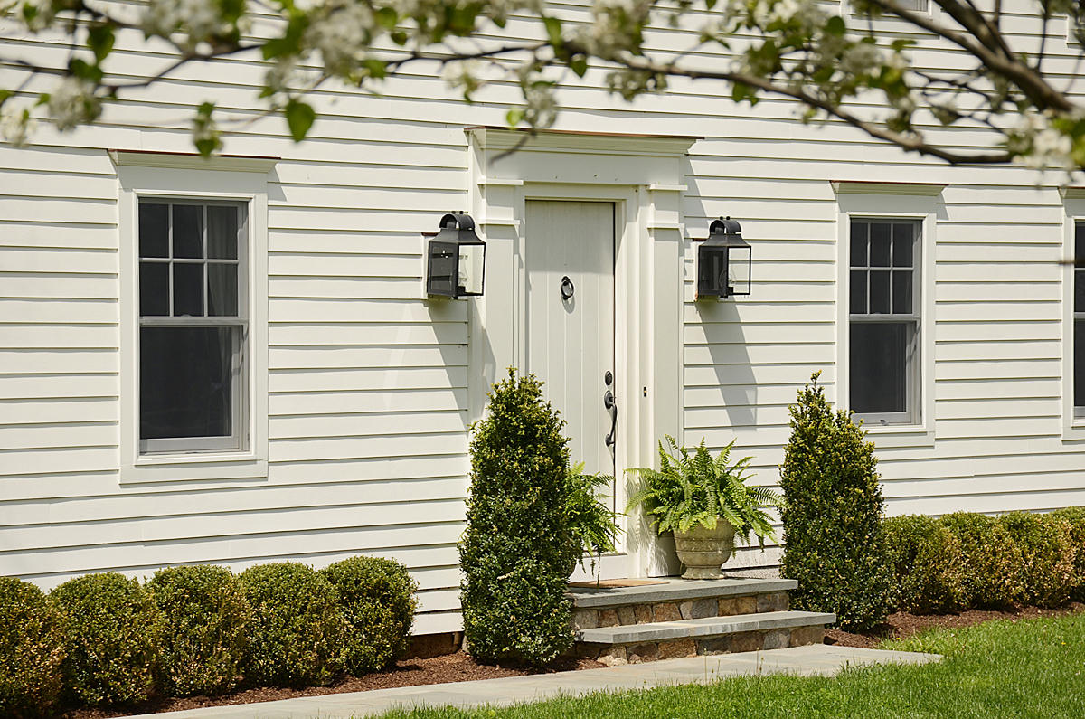 277 Country Club Road New Canaan, CT 06840 - Photo 2 of 29 a front view of a house