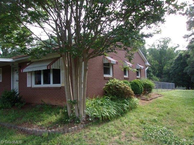4965 Warner Road Pfafftown, NC 27040 - Photo 5 of 10 Gallery Image 5