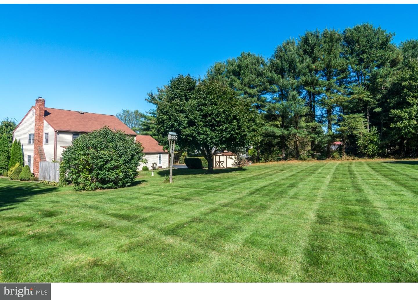 427 Pine Run Road Doylestown, PA 18901 - Photo 3 of 24