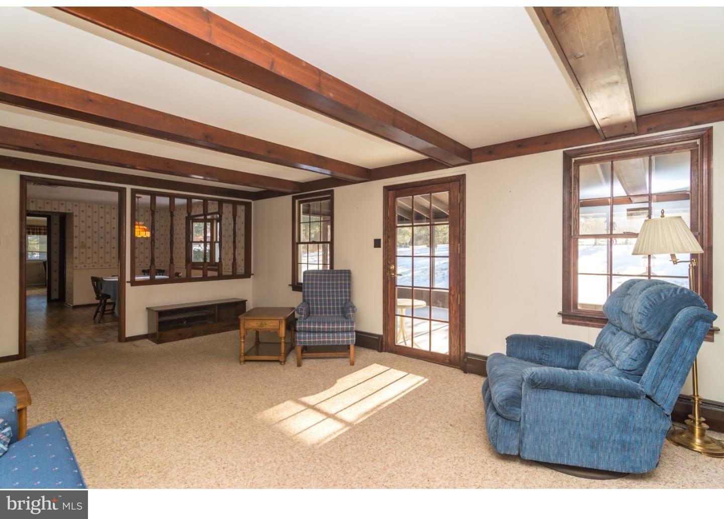 427 Pine Run Road Doylestown, PA 18901 - Photo 4 of 24