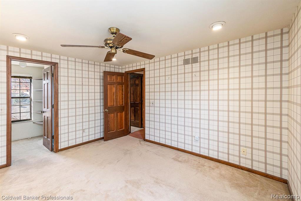 1754 Thomas Court Rochester Hills, MI 48309 - Photo 14 of 36