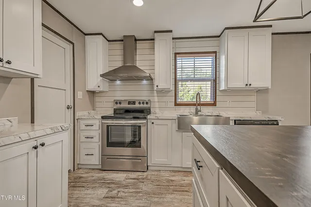 $236,000 | 210 South Chuckey Ruritan Road, Chuckey, TN 37641