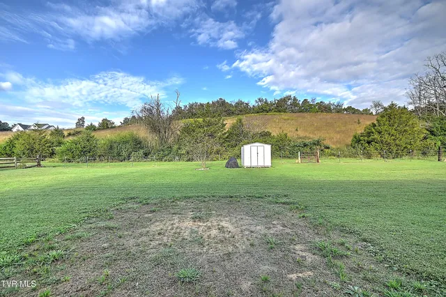 $236,000 | 210 South Chuckey Ruritan Road, Chuckey, TN 37641