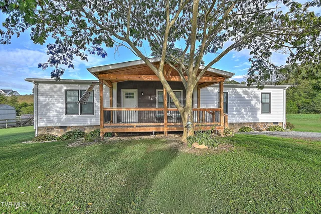 $236,000 | 210 South Chuckey Ruritan Road, Chuckey, TN 37641