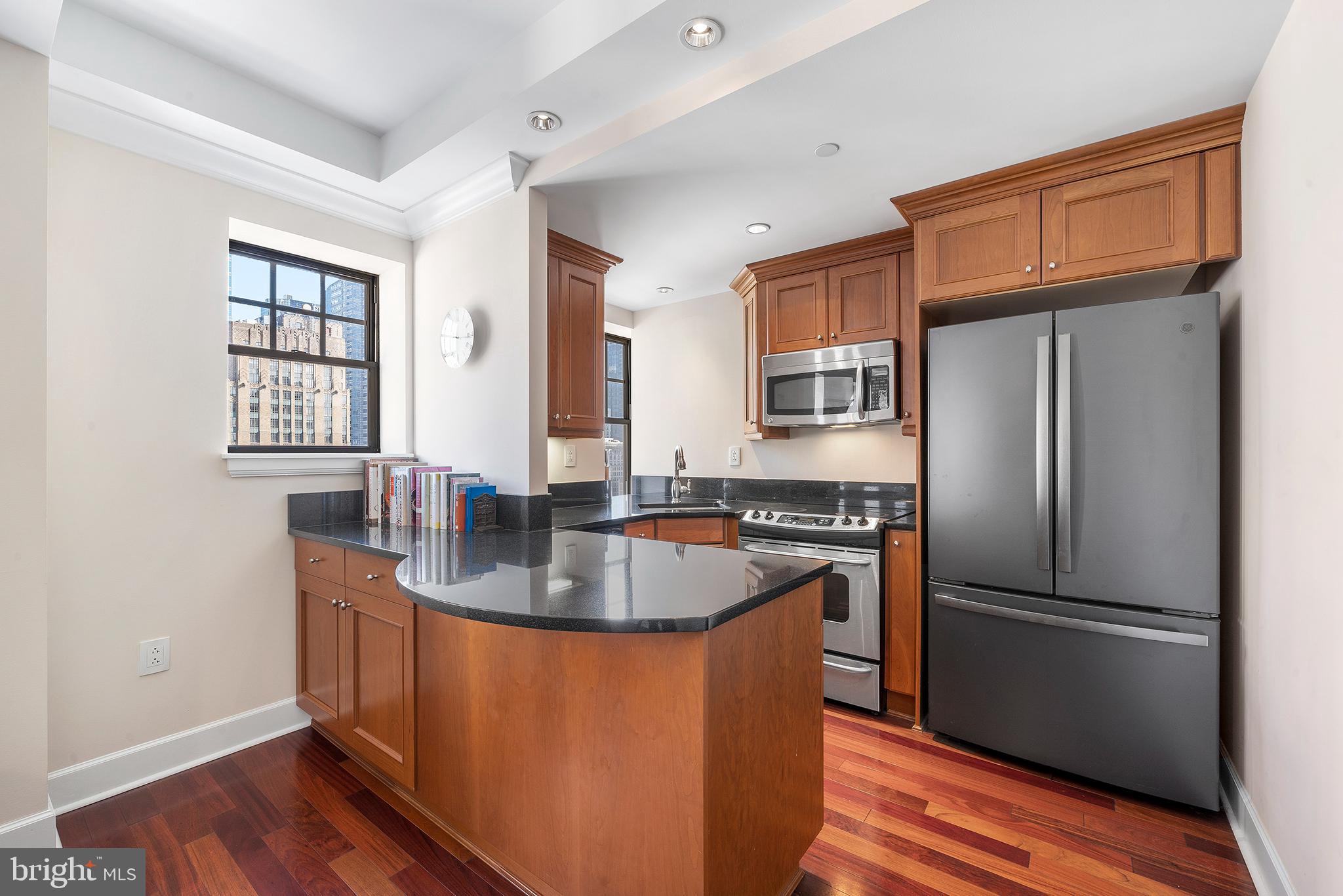 1701 Locust Street, Unit 2002 Philadelphia, PA 19103 - Photo 12 of 31 Gallery Image 12