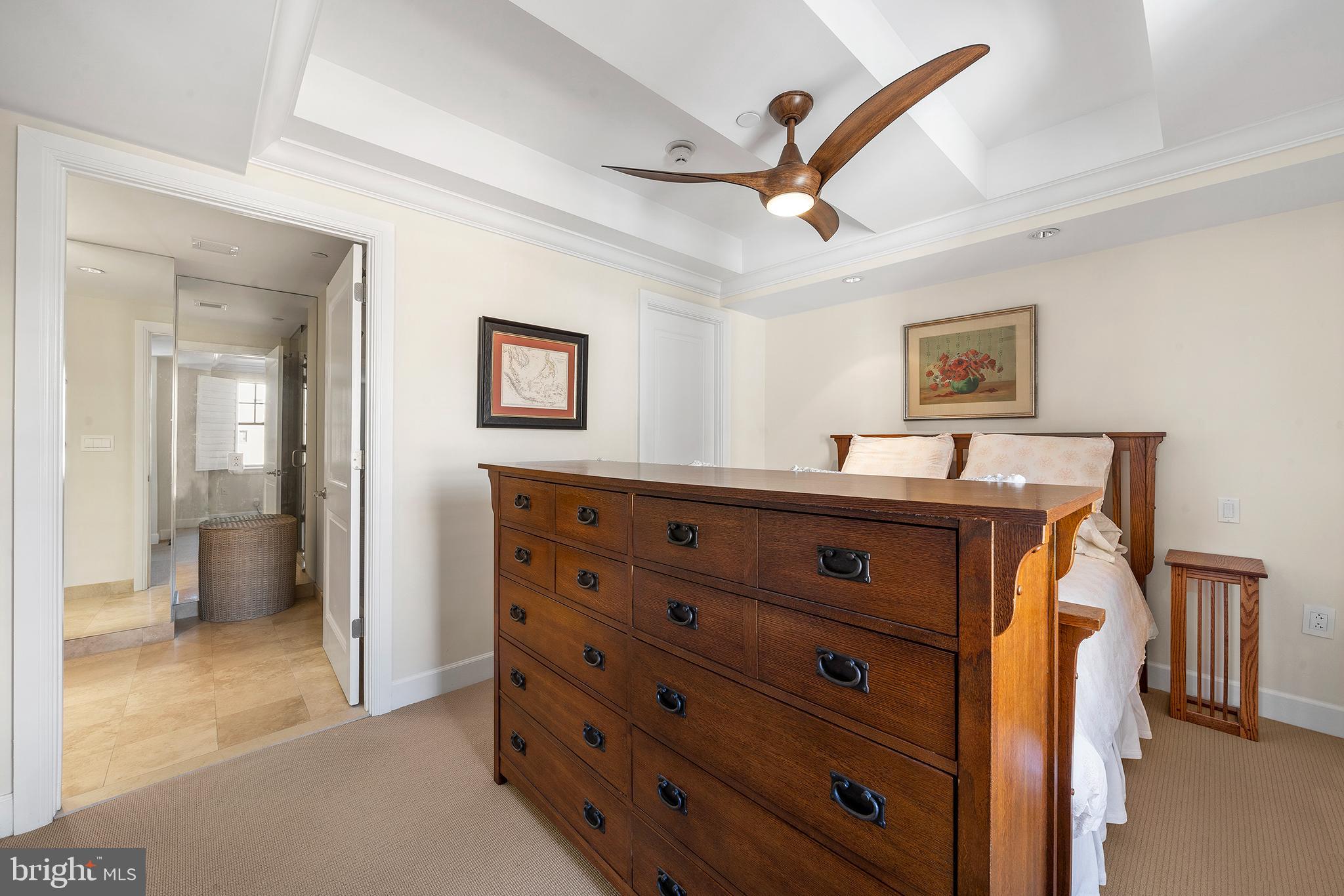 1701 Locust Street, Unit 2002 Philadelphia, PA 19103 - Photo 20 of 31 Gallery Image 20