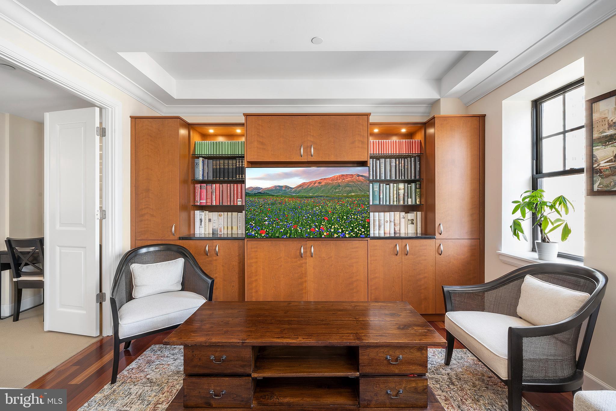 1701 Locust Street, Unit 2002 Philadelphia, PA 19103 - Photo 8 of 31 Gallery Image 8