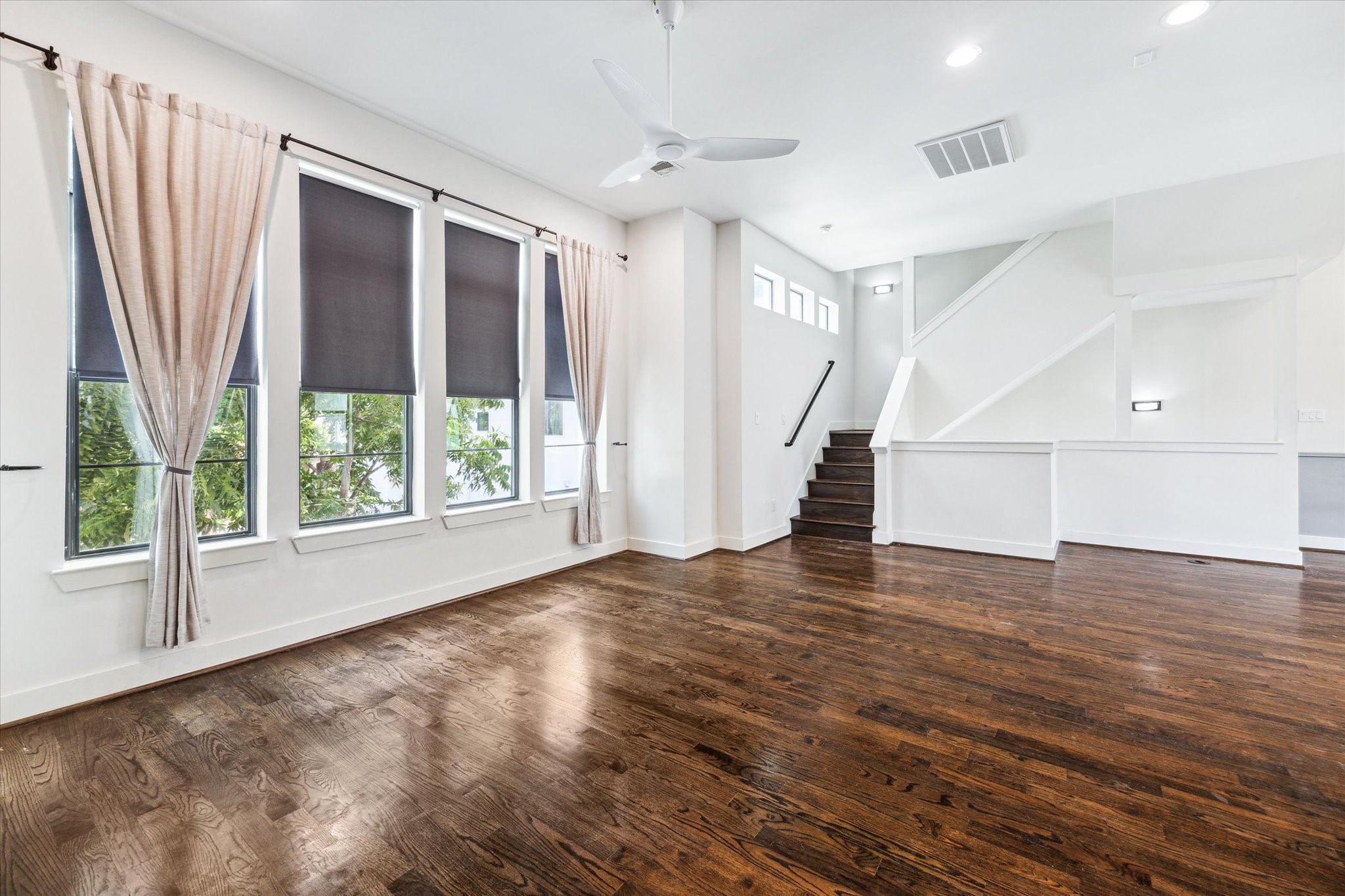 1703 Weber Street Houston, TX 77007 - Photo 18 of 32