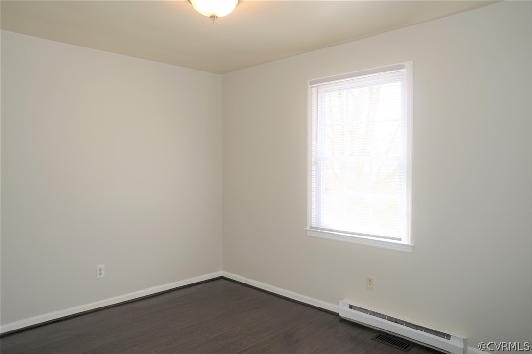 3709 Butor Road Hopewell, VA 23860 - Photo 19 of 41 Bedroom 1 View 1