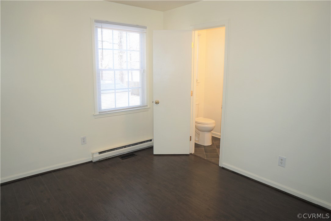 3709 Butor Road Hopewell, VA 23860 - Photo 28 of 41 Primary with attached bath