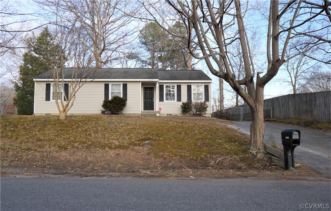 3709 Butor Road Hopewell, VA 23860 - Photo 3 of 41 Vinyl Sided Ranch with Paved Drive