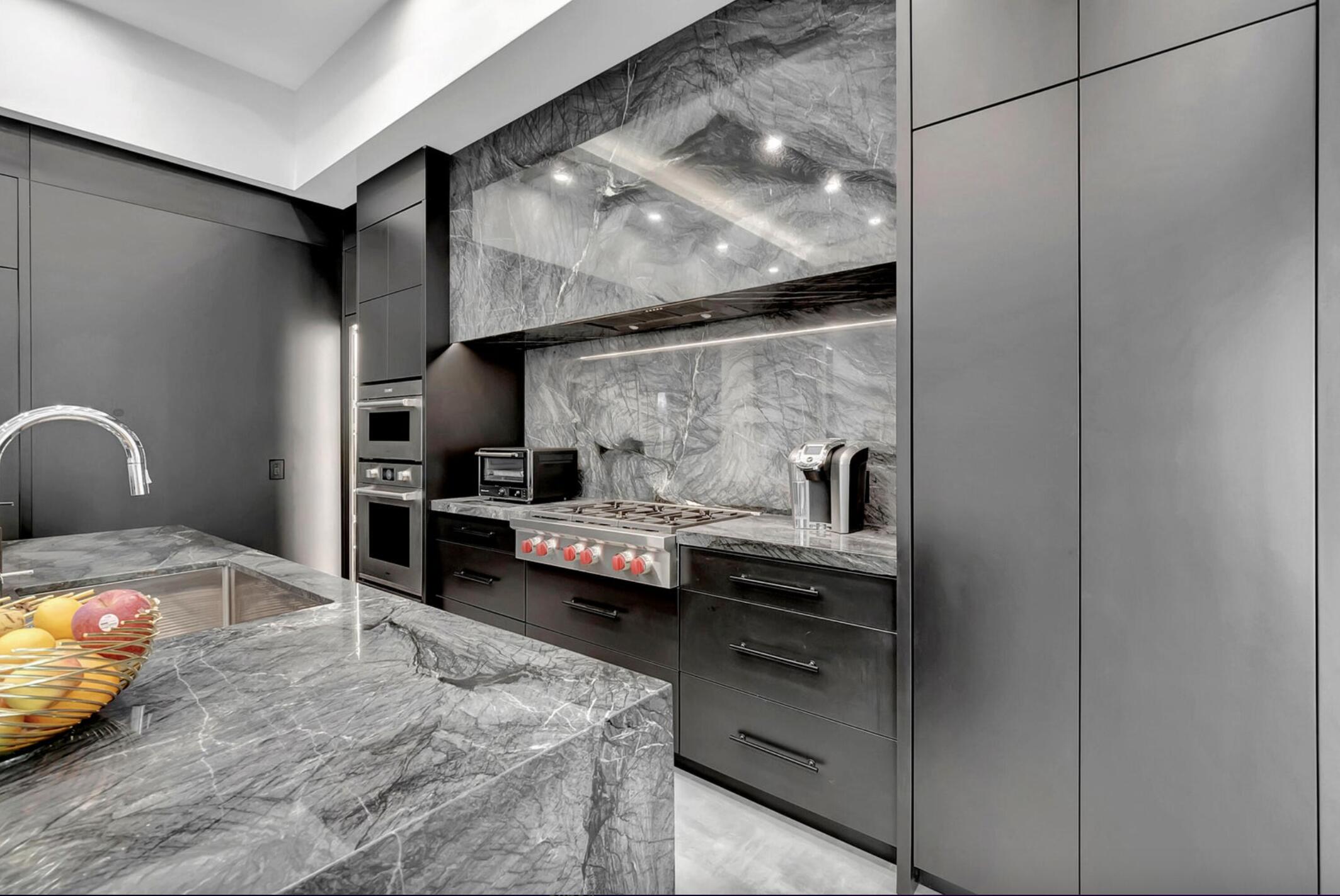 17315 Northway Circle Boca Raton, FL 33496 - Photo 15 of 34 kitchen