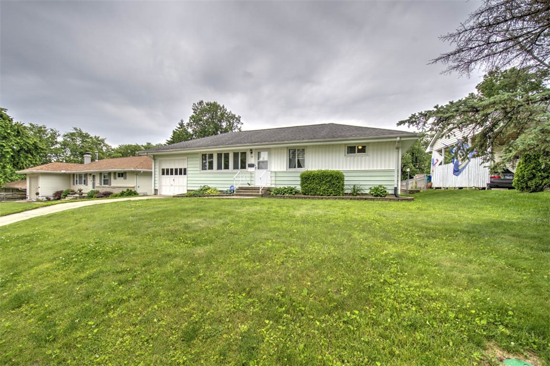54 Ohio Drive Decatur, IL 62526 - Photo 2 of 29