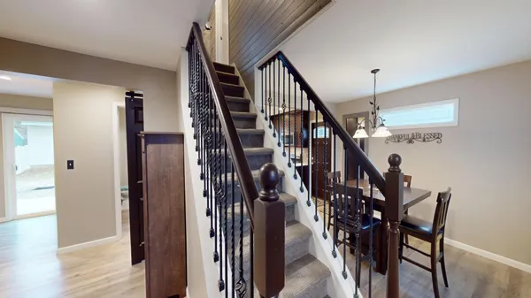 $257,500 | 2021 Bridge Avenue, Albert Lea, MN 56007