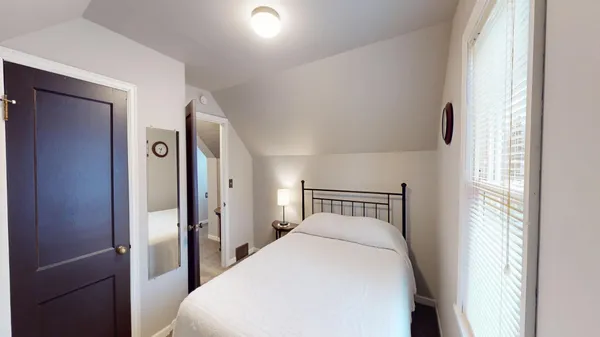 $257,500 | 2021 Bridge Avenue, Albert Lea, MN 56007