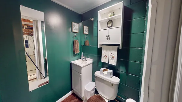 $257,500 | 2021 Bridge Avenue, Albert Lea, MN 56007