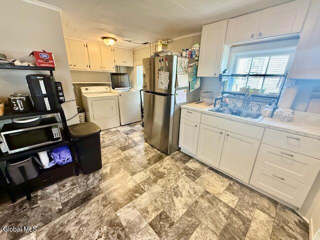 163 Ridge Street Glens Falls, NY 12801 - Photo 3 of 22 IMG_9168 (1)