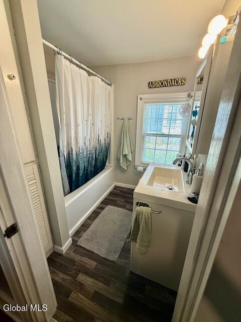 163 Ridge Street Glens Falls, NY 12801 - Photo 10 of 22 IMG_9178 (1)