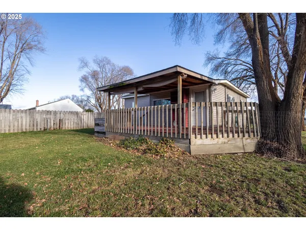 $240,000 | 512 20th Street, La Grande, OR 97850