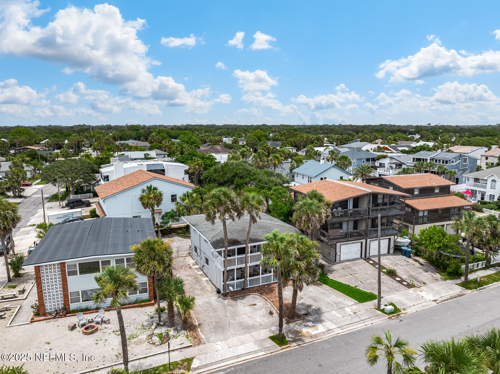 2016 First Street Neptune Beach, FL 32266 - Photo 4 of 17 a view of city