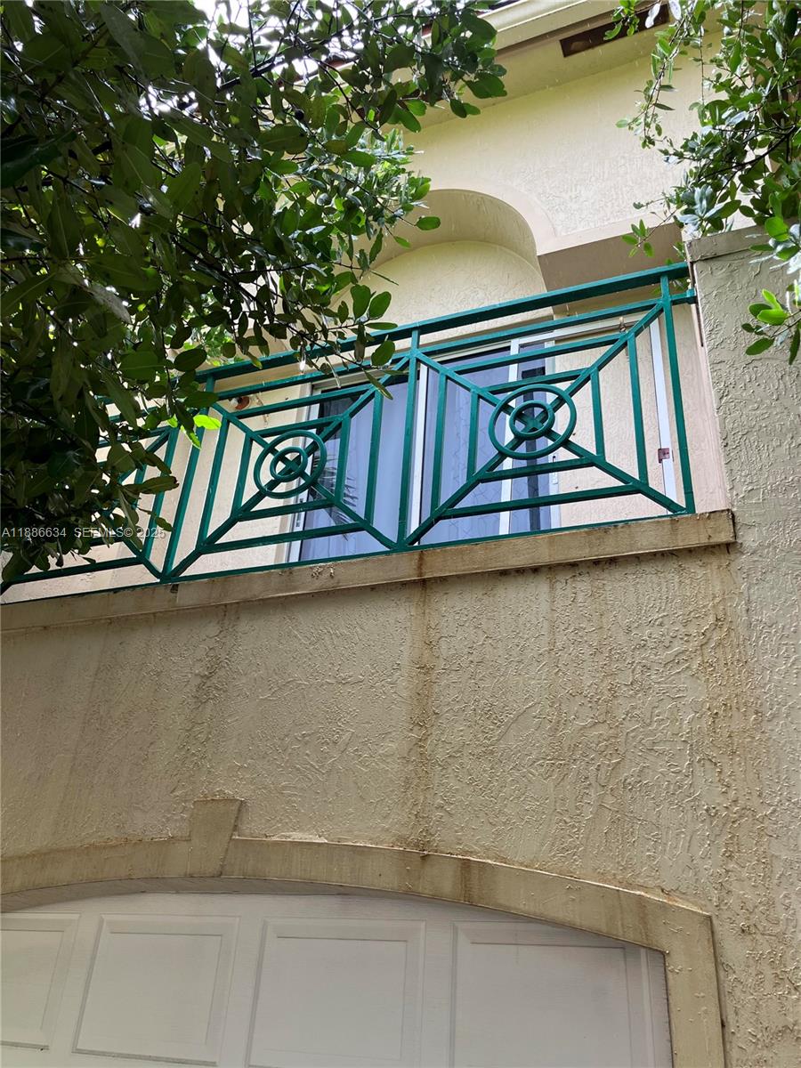 6970 Northwest 174th Terrace, Unit 404 Hialeah, FL 33015 - Photo 8 of 20 a view of entryway