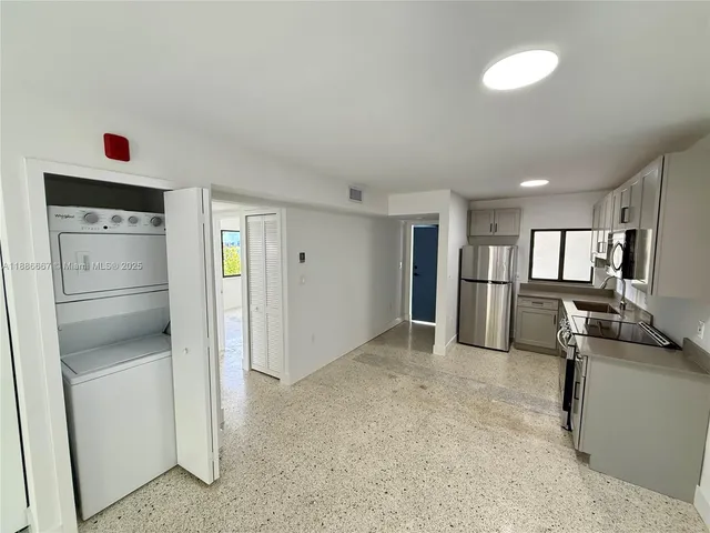 $2,495 | 180 Northeast 57th Street, Unit 9, Miami, FL 33137