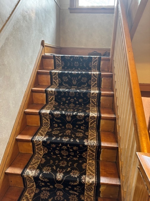 5829 North Washtenaw Avenue Chicago, IL 60659 - Photo 18 of 39 a view of entryway