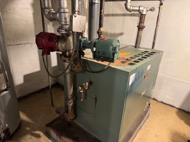 5829 North Washtenaw Avenue Chicago, IL 60659 - Photo 35 of 39 a view of balcony door and furniture