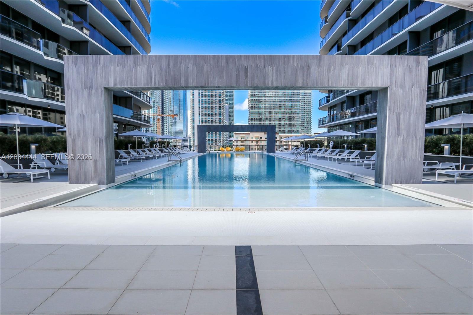 45 Southwest 9th Street, Unit 2201 Miami, FL 33130 - Photo 22 of 30