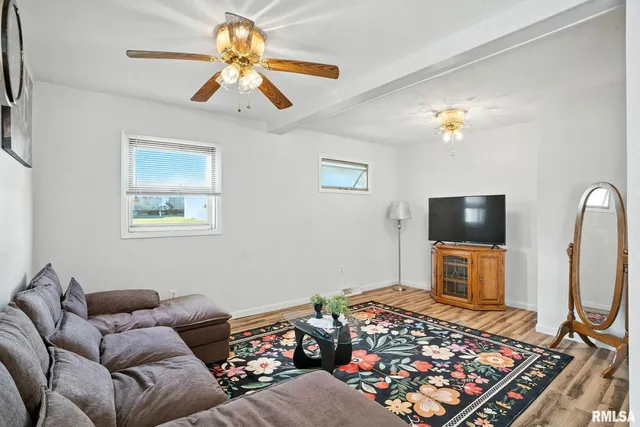 $77,000 | 116 Main Street, Buffalo, IA 52728