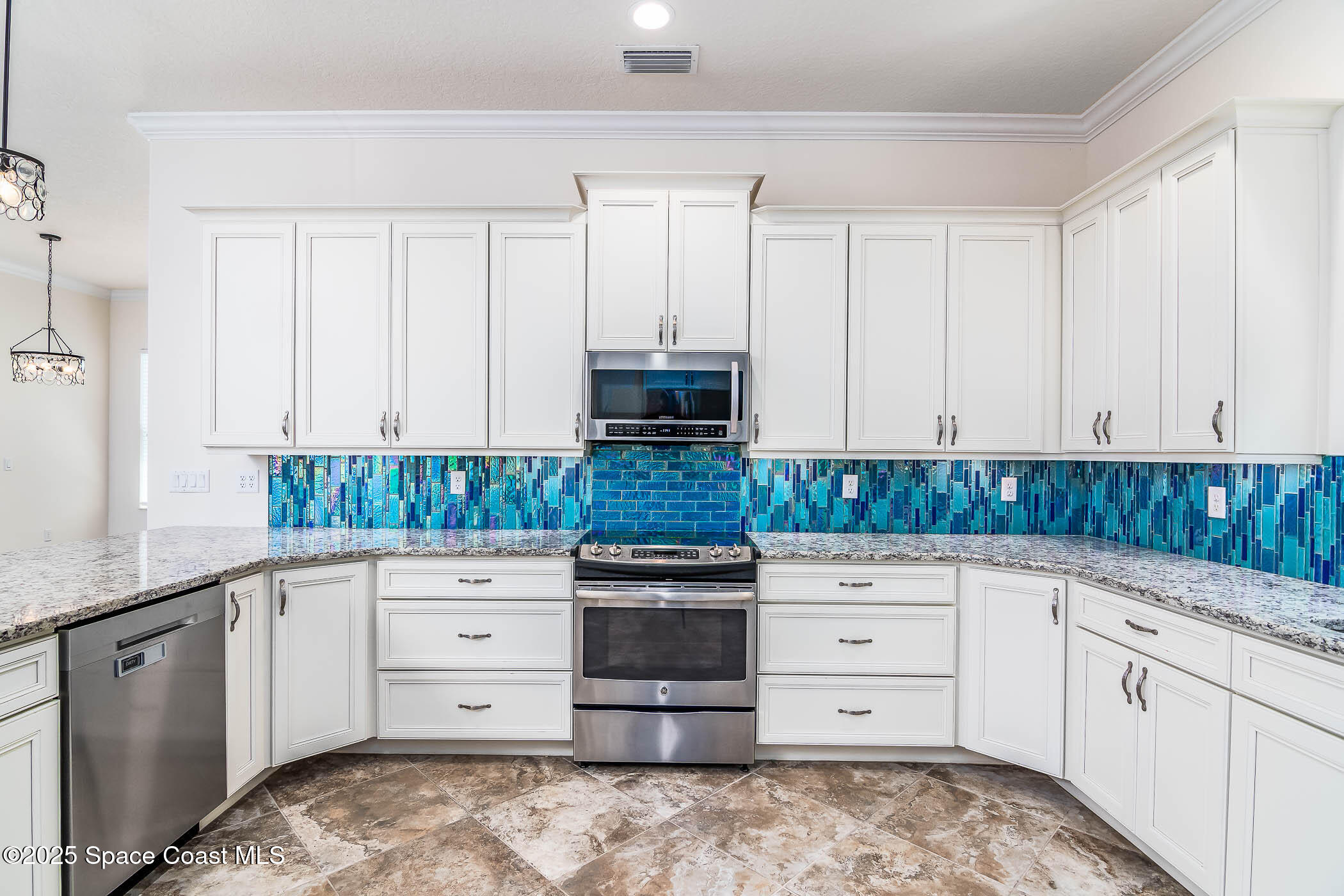 287 Baker Road Melbourne, FL 32934 - Photo 49 of 76 Gorgeous Kitchen