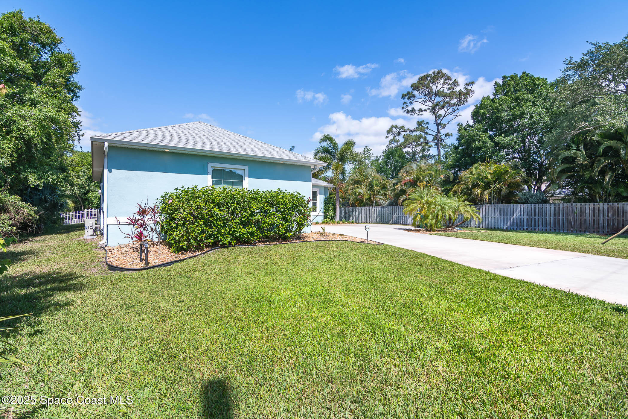 287 Baker Road Melbourne, FL 32934 - Photo 61 of 76 Gorgeous Landscape