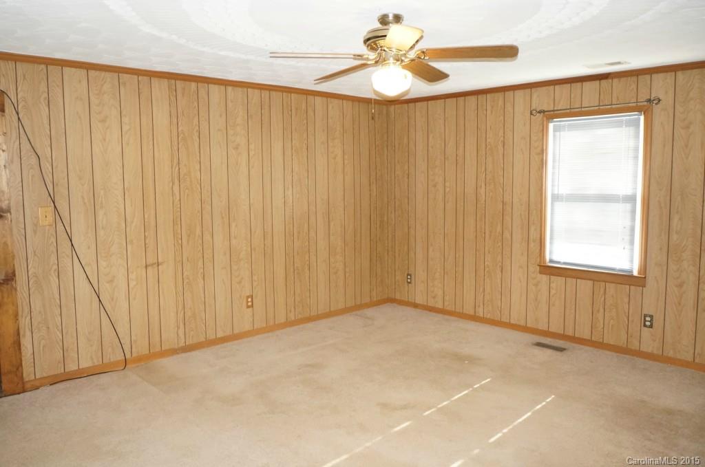 2323 East Maiden Road Maiden, NC 28650 - Photo 5 of 16 Gallery Image 5