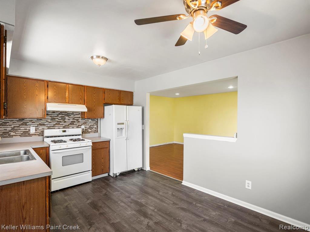 7450 Gerald Avenue Warren, MI 48092 - Photo 8 of 15