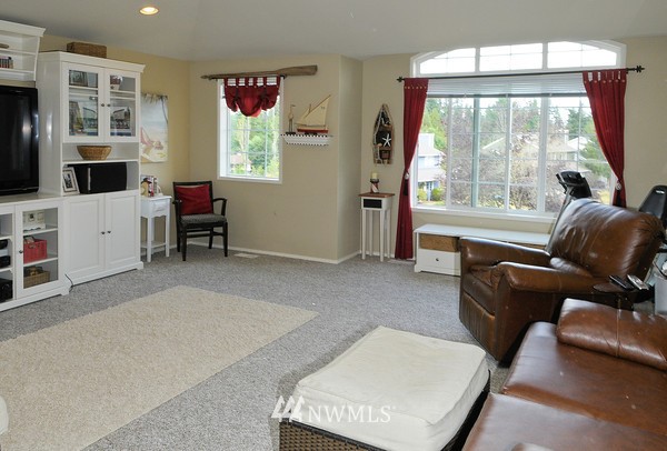23723 19th Drive Southeast Bothell, WA 98021 - Photo 9 of 15