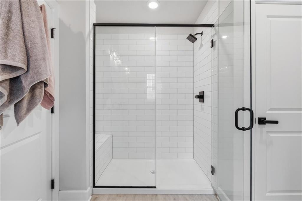 333 Crest Lane Mars, PA 16046 - Photo 20 of 32 a bathroom with a shower