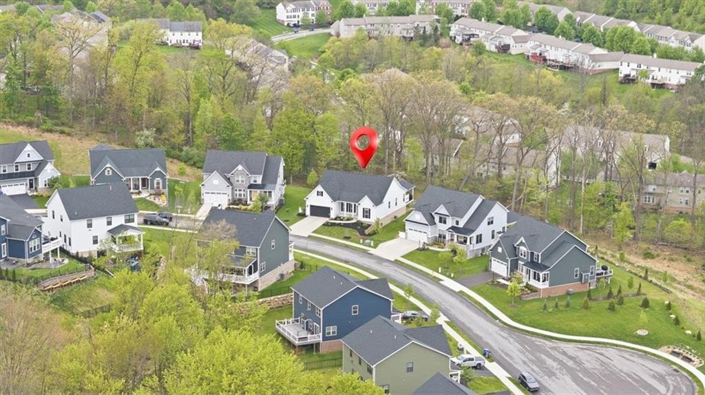 333 Crest Lane Mars, PA 16046 - Photo 31 of 32 an aerial view of a house with swimming pool and outdoor seating