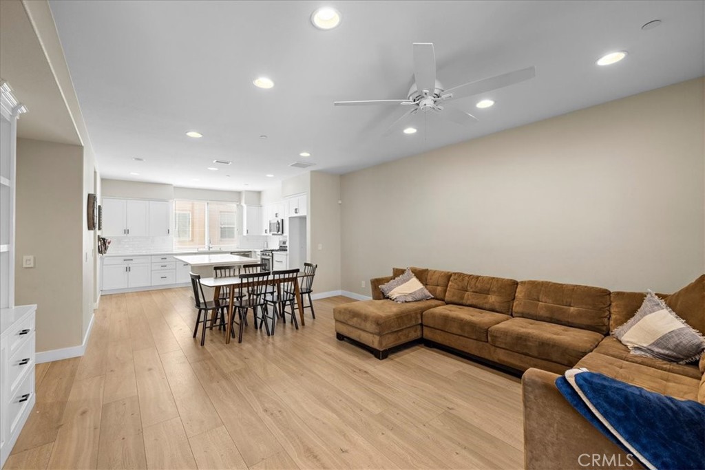 422 West Rte 66, Unit 84 Glendora, CA 91740 - Photo 17 of 36