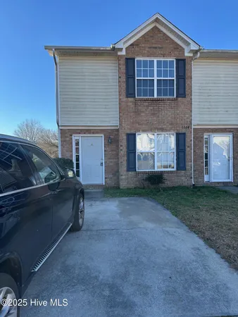$1,050 | 1264 Westridge Court, Unit A, Greenville, NC 27834