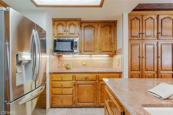 $1,500,000 | 835 North Lincoln Street, Burbank, CA 91506